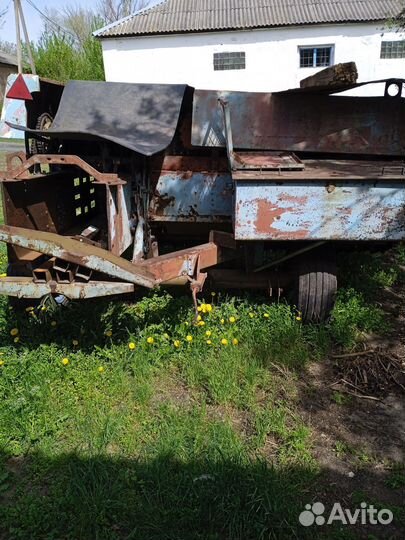 Пресс-подборщик Fortschritt К-454, 1981