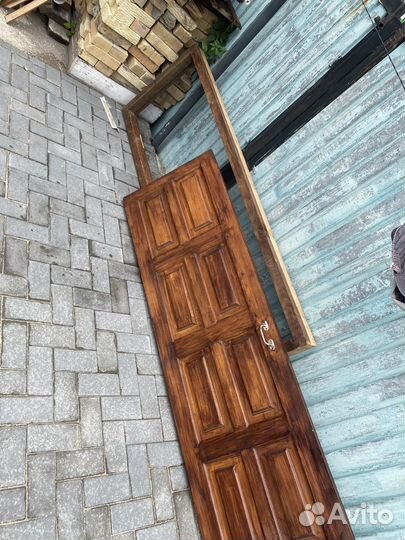 Дверь деревянная бу