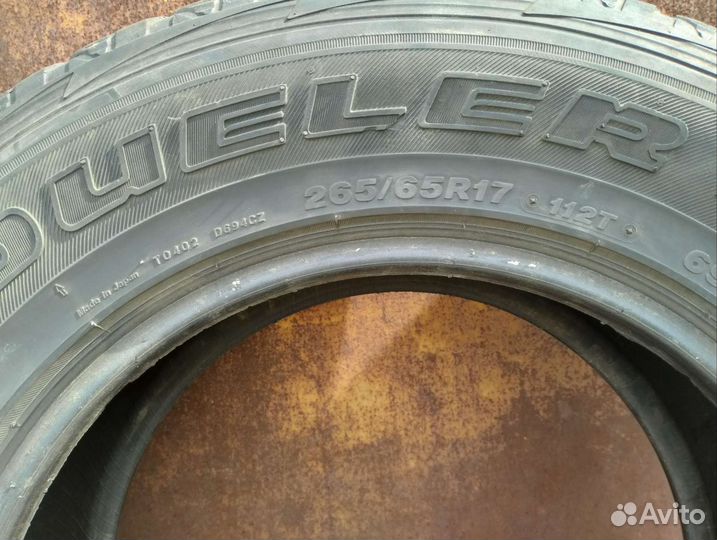 Bridgestone Dueler A/T 265/65 R17