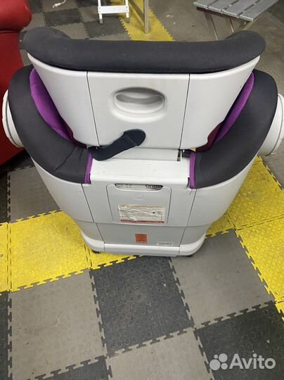 Автомобильное детское кресло Romer Britax isofix