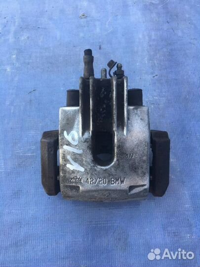 Суппорт задний правый BMW 5-серия E60/E61