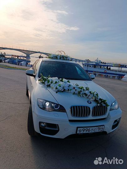 Свадебные украшения на машину