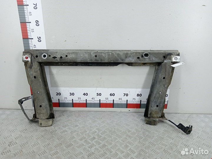 Балка под радиатор Renault Scenic 2