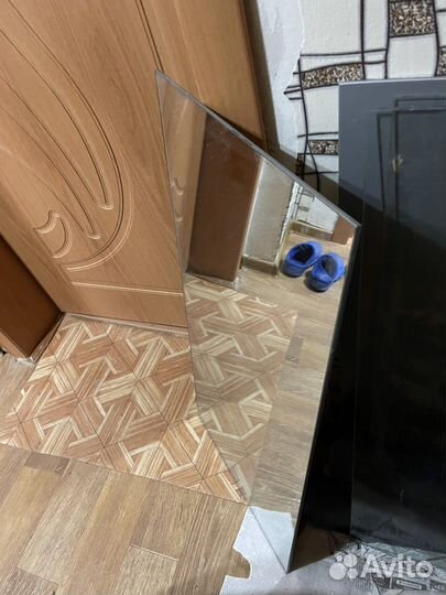 Зеркало мебельное