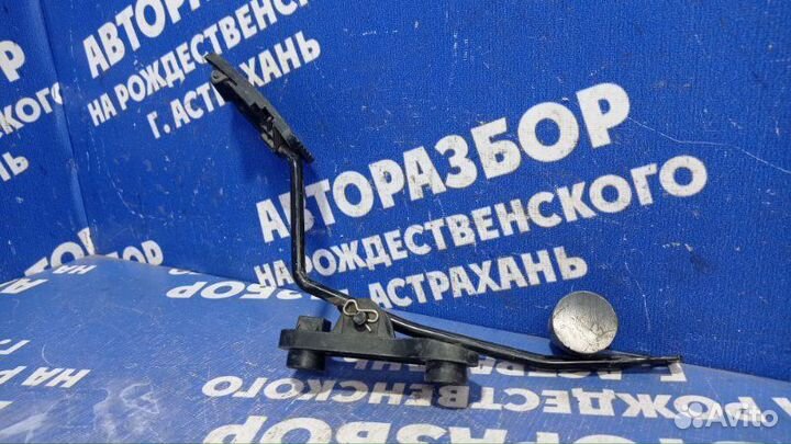 Педаль газа Hyundai Elantra Hd седан 2008