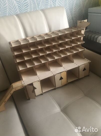 Гараж для машинок