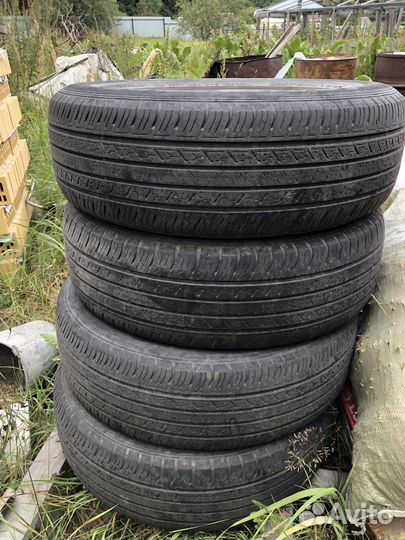 Dunlop Grandtrek ST30 225/65 R17 102H