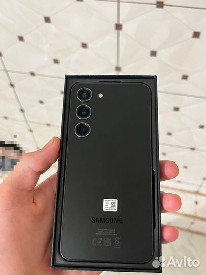 Samsung Galaxy S23, 8/128 ГБ