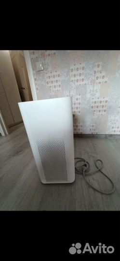 Очиститель и увлажнитель воздуха