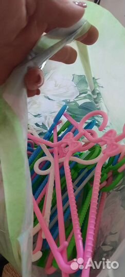 Вешалки плечики