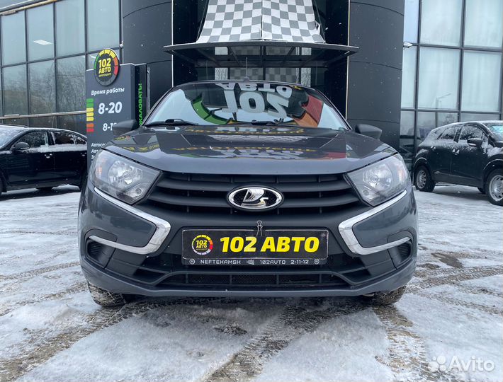 LADA Granta 1.6 МТ, 2019, 68 000 км