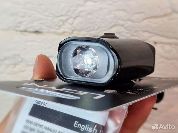 Фонарь для велосипеда Lezyne