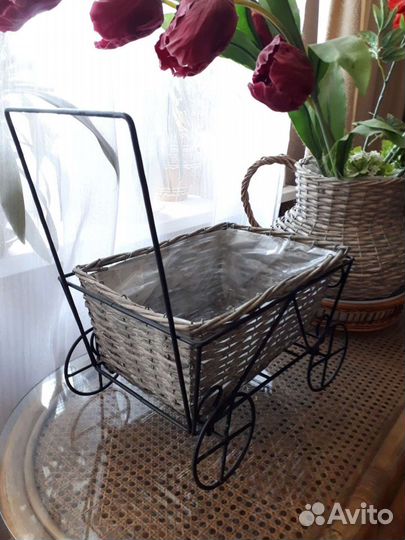 Кашпо для цветов