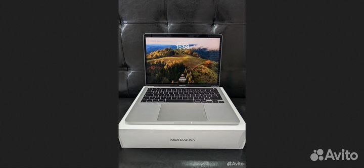 MacBook Pro 13 (i5 2 ггц) (2020) 16/512гб MDM Silv