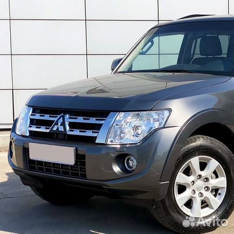 Бампер передний в цвет Mitsubishi Pajero 4