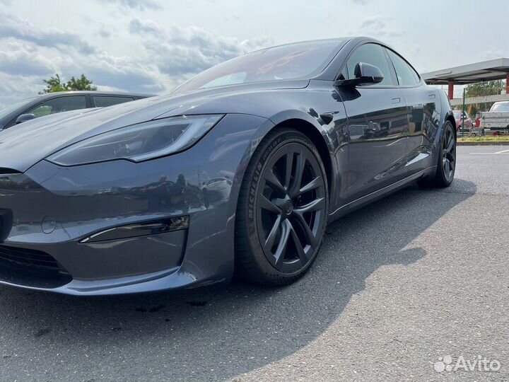 Tesla Model S 1020 л.с. AT, 2023, 8 000 км