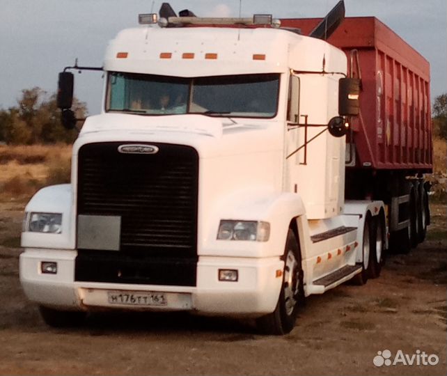 Freightliner FLD с полуприцепом, 2001
