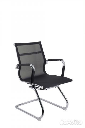 Офисное кресло