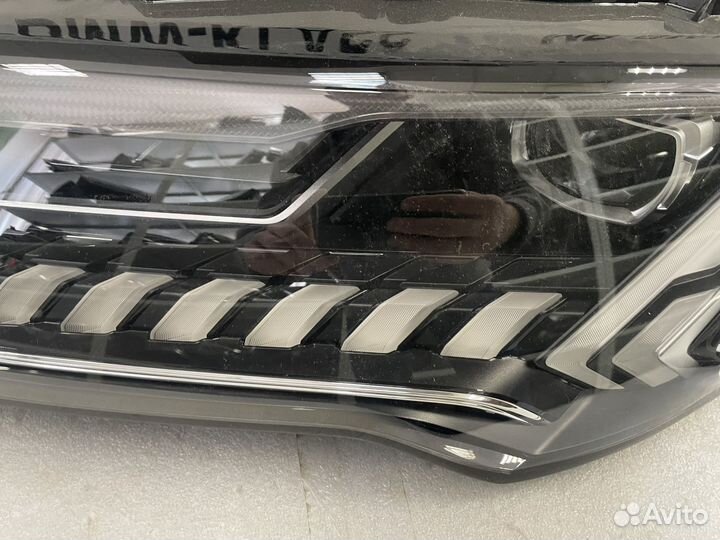 Audi Q7 4M Full LED matrix 2022 фара левая