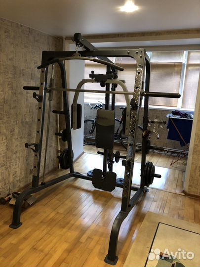 Тренажер машина Смита HouseFit HG-2017