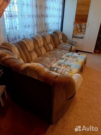 Продам угловой диван