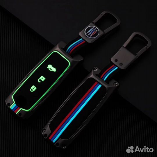 Чехол на ключ Mazda / Мазда 3 кнопки Silver