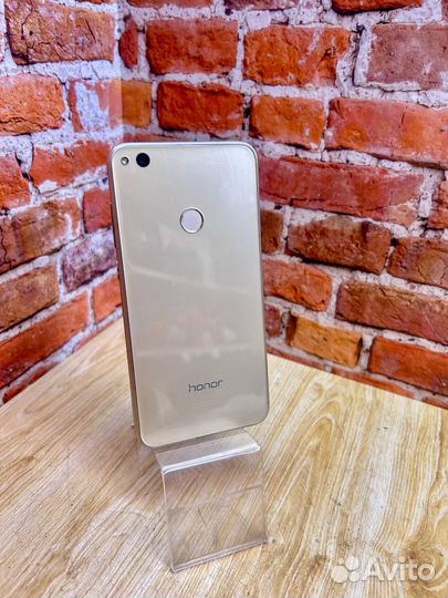 HONOR 8 Lite, 3/32 ГБ