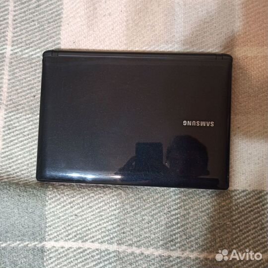 Нетбук samsung n150 Plus