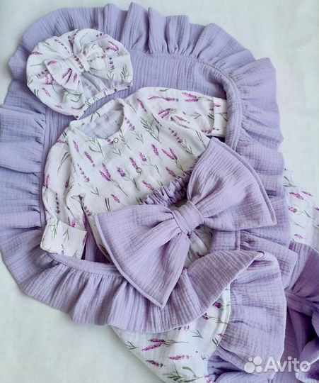 Муслиновый комплект на выписку