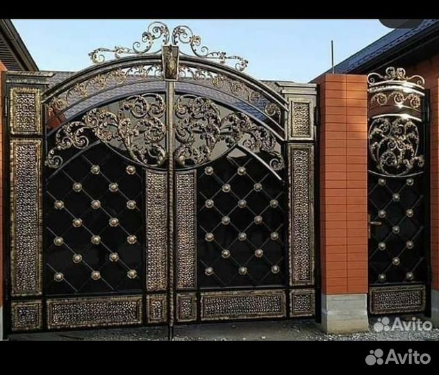 Кованные ворота люкс