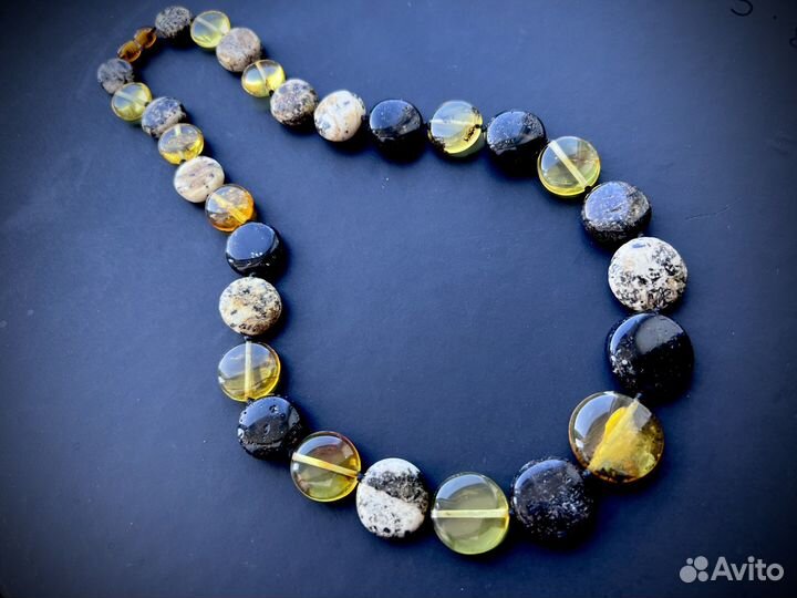 Бусы из янтаря