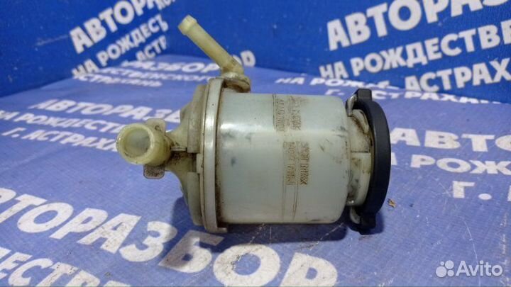 Бачок гидроусилителя Toyota Harrier кроссовер