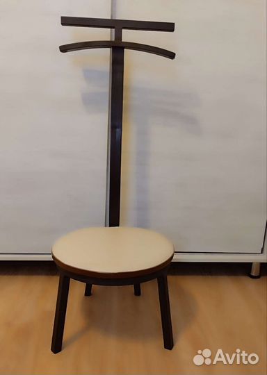 Вешалка для одежды