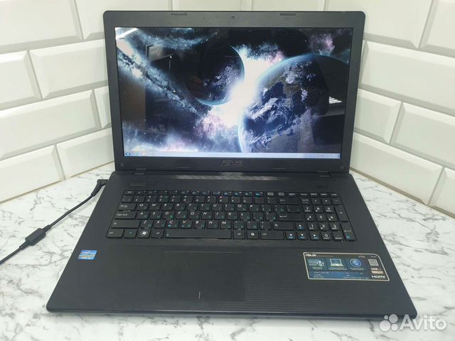 Ноутбук asus X75A