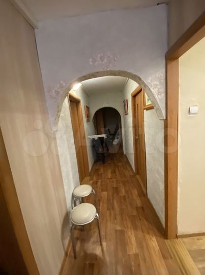 4-к. квартира, 96 м², 1/5 эт.