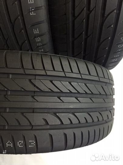 Habilead PracticalMax H/P RS26 295/40 R21