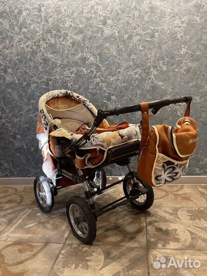 Коляска для ребенка
