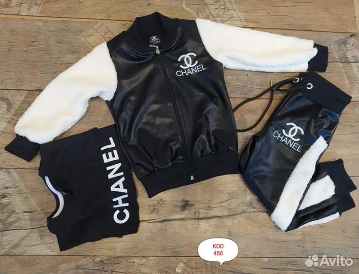 Кожаный костюм для девочки 8/9