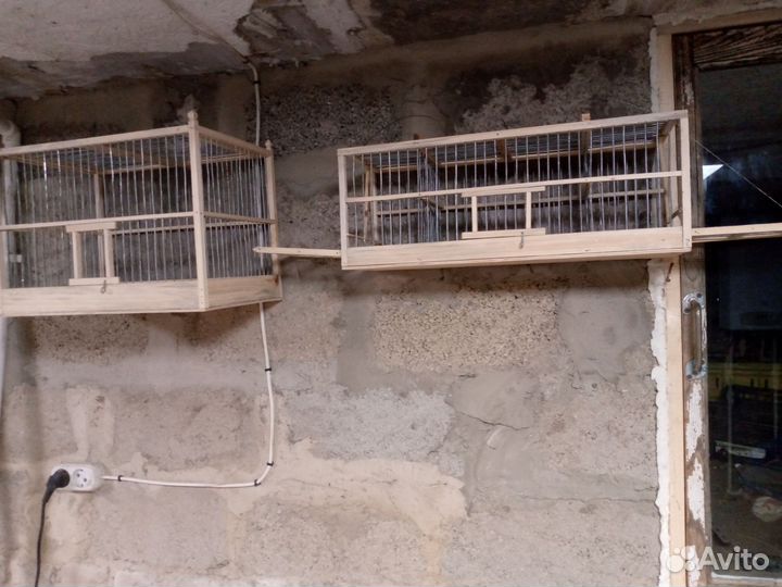 Клетка для птиц из дерева