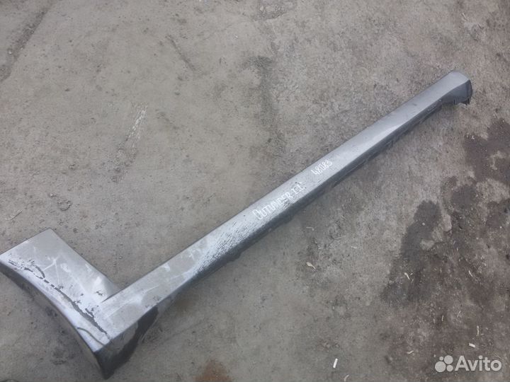 Накладка на порог Mitsubishi Outlander 1