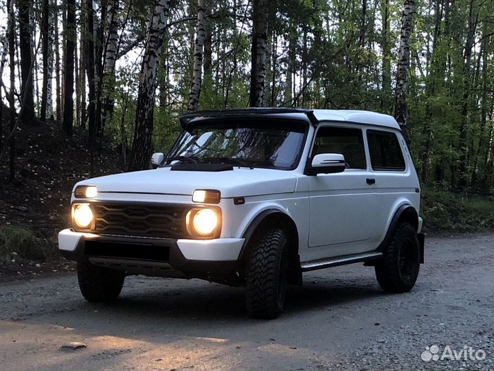 LADA 4x4 (Нива) 1.7 МТ, 2005, 125 920 км