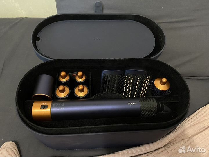 Dyson airwrap complete