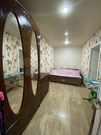 4-к. квартира, 75 м², 1/1 эт.