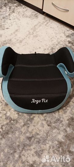 Автокресло бустер изофикс