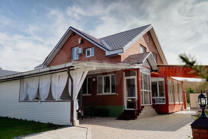 Дом 250 м² на участке 50 сот.