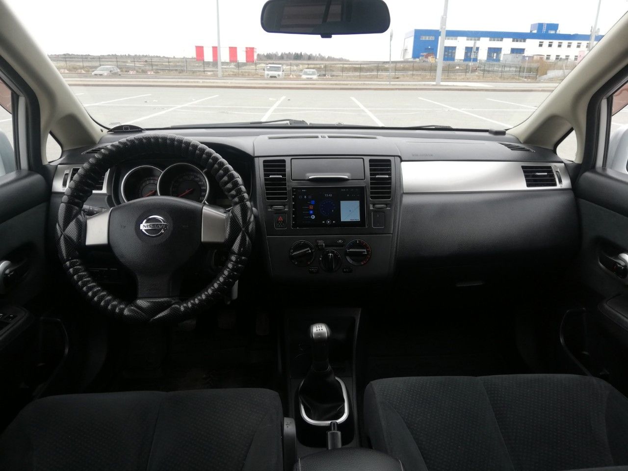 Nissan Tiida: фото владельца
