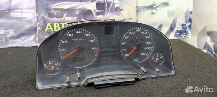 Панель приборов Audi 80 B4