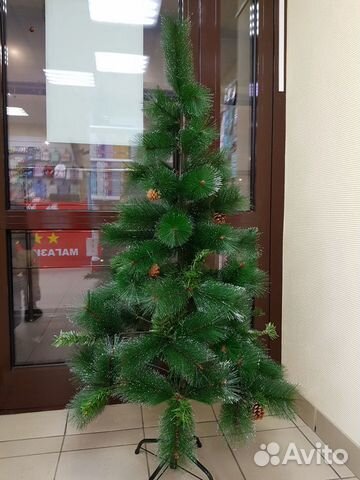 Сосна с напылением и шишечками 210 см