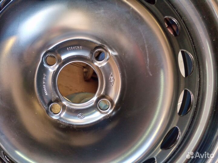 Диски R15 4/100 Веста, Логан (новые)