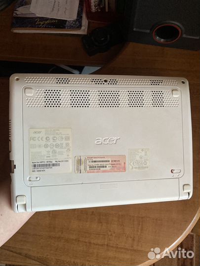 Acer aspire one